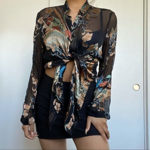 Flowy blouse with unique pattern